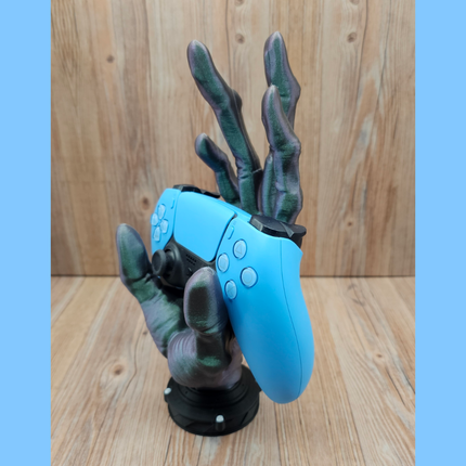 3D Printed Alien Hand Controller Holder Display