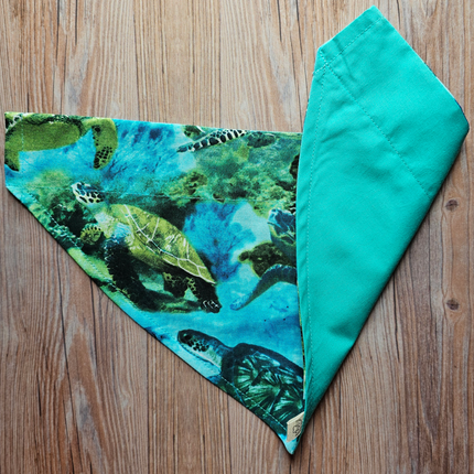 Reversible, Over The Collar, Pet Bandana - Sea Turtles